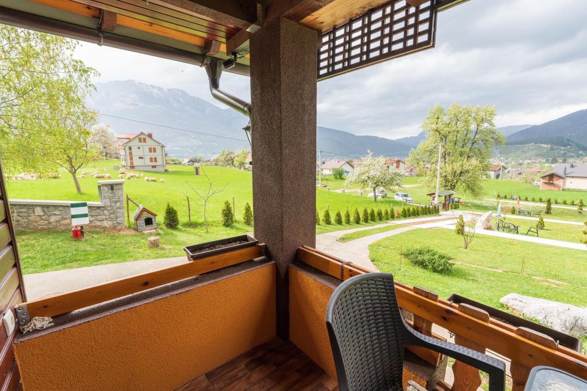 Salerno Camp Villa Plav Ngoại thất bức ảnh