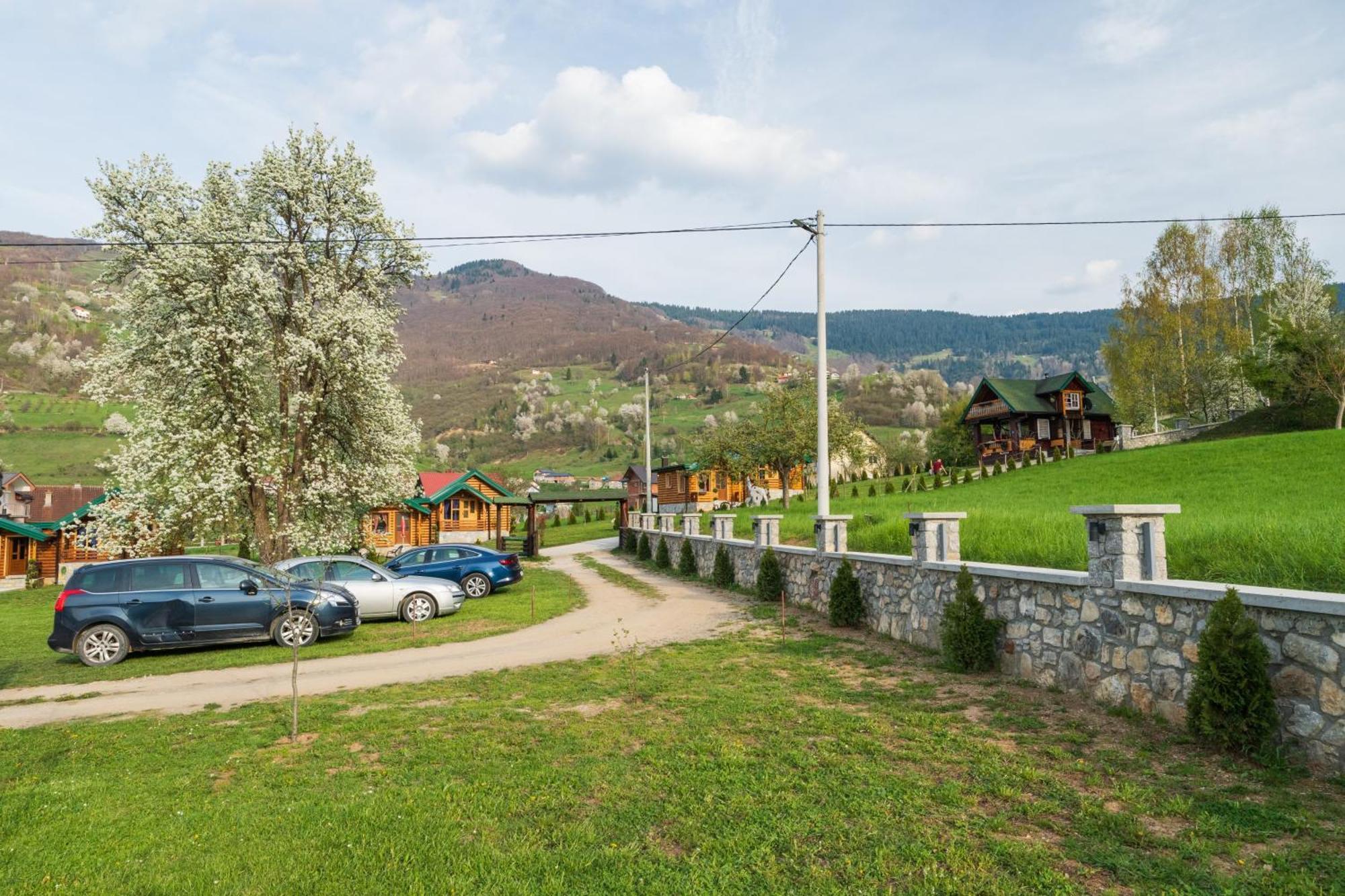 Salerno Camp Villa Plav Ngoại thất bức ảnh